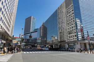 横浜駅西口
